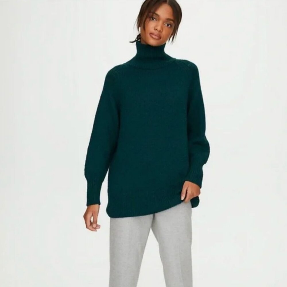 Aritzia Babaton 100% Alpaca Turtleneck Sweater in Hunter Forest Green Size Small